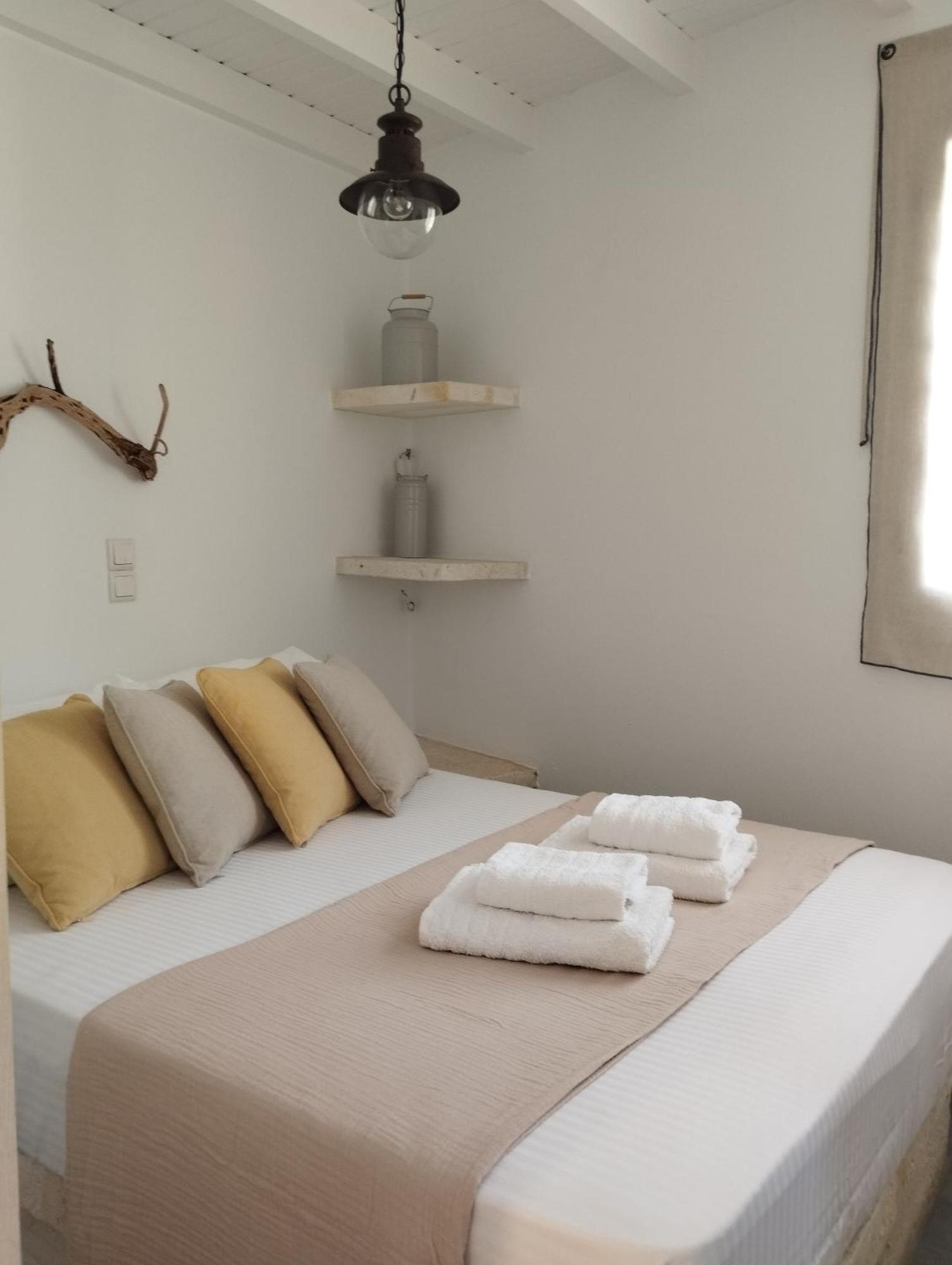 Agios Nikolaos Beach House Kimolos Exterior photo